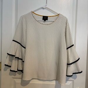 W5 White and Black Bell Sleeve Blouse